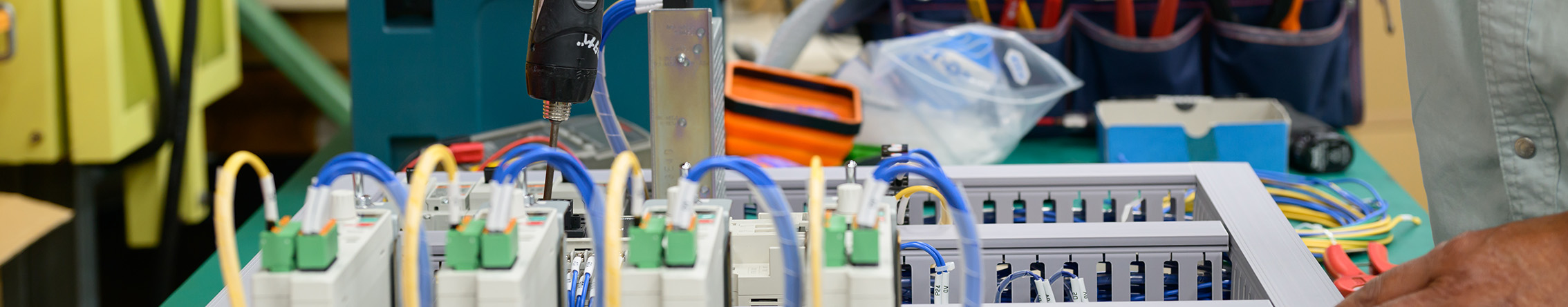 静電気といえば、ドアノブを触った時に「バ...